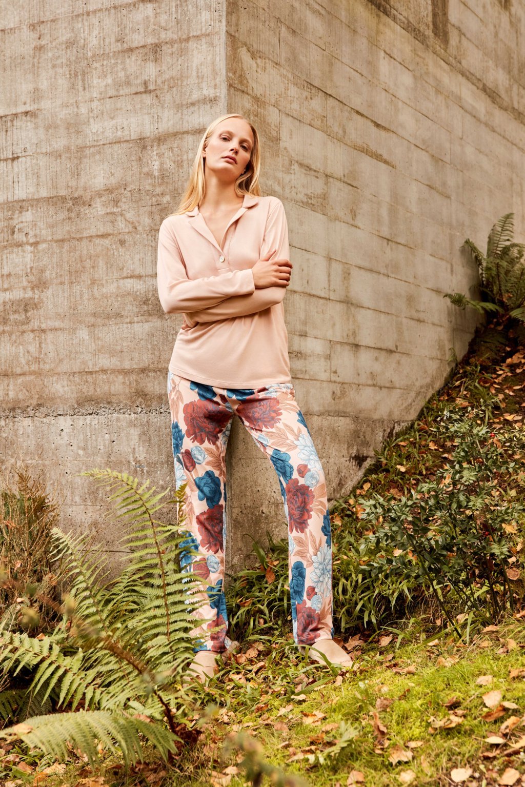 GISELA - 2/20304 - Pigiama donna in maglia con collo e bottoni e pantalone con coulisse